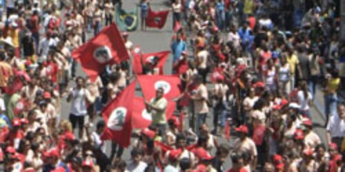 Líder do MST, José Rainha, sobre o Abril Vermelho