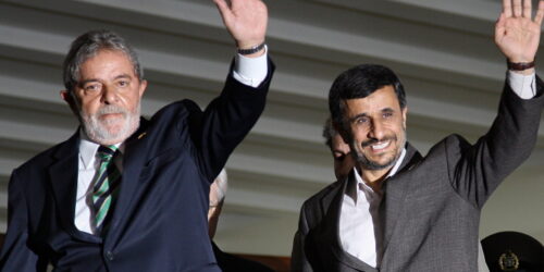 Lula criticado na França por suas relações com a ditadura iraniana