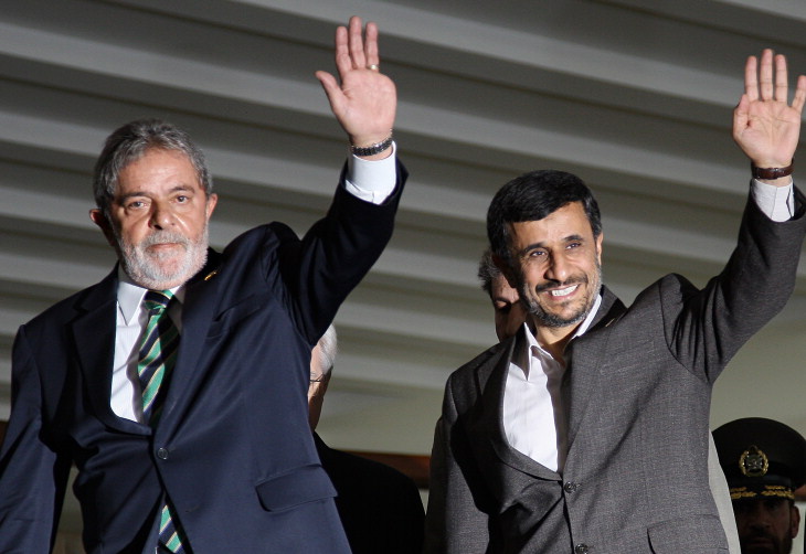 No momento, você está visualizando Lula criticado na França por suas relações com a ditadura iraniana