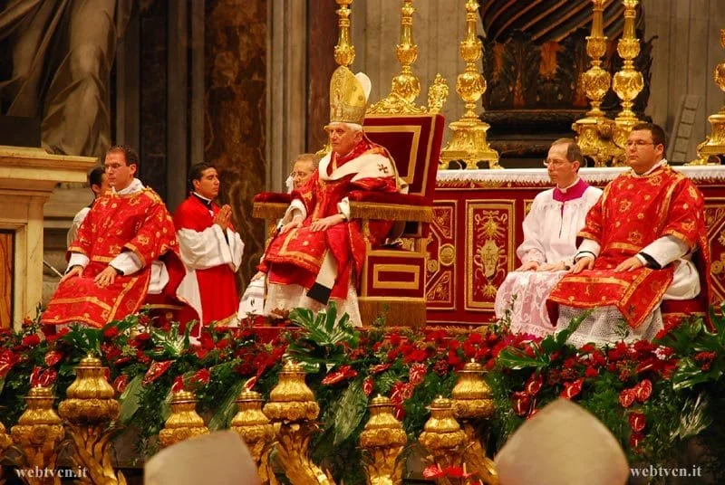 No momento, você está visualizando Importantíssimo: Papa Bento XVI acaba de pronunciar discurso sobre a situação política brasileira
