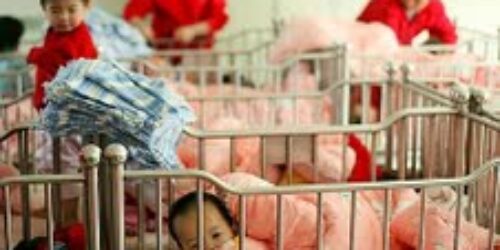 Governo chinês controla mercado negro de adoção