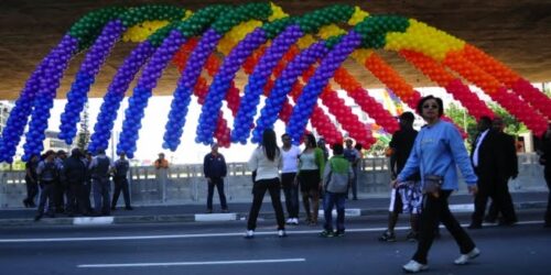 Parada homossexual: 4,5 milhões de pessoas? Uma imensa fraude