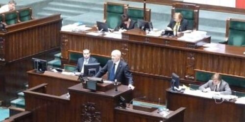 Em votação apertada, parlamento polonês rejeita proibição total do aborto