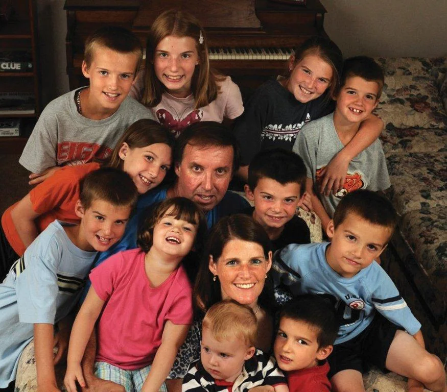 No momento, você está visualizando Família de 11 filhos suscita admiração e espanto nos EUA