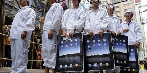 Operários chineses desesperados. O que fazer por eles?