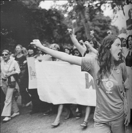 No momento, você está visualizando Feministas antifemininas