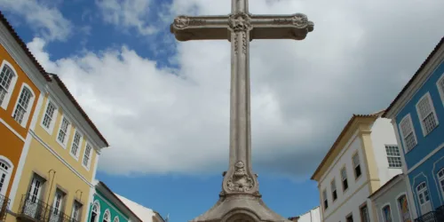 A Cruz de Cristo, a quem incomoda?