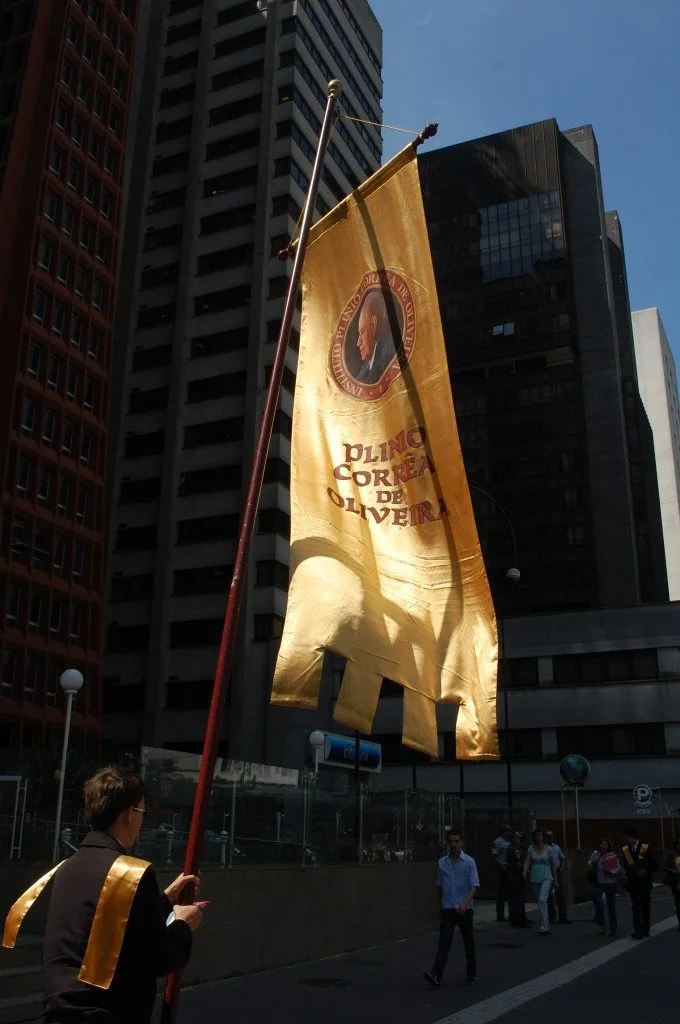 Campanha na Avenida Paulista