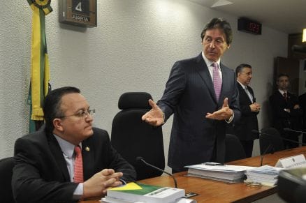 No momento, você está visualizando Cuidado com esta manobra eleitoral: Senador quer que “temas polêmicos” do Novo Código Penal só sejam discutidos após eleições