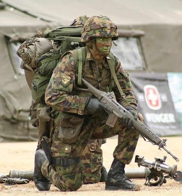 No momento, você está visualizando Senso cristão, familiar e patriótico impede mortes com arma de fogo na Suíça