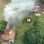 Verdes que são vermelhos e índios que não são índios, mas verdes e vermelhos