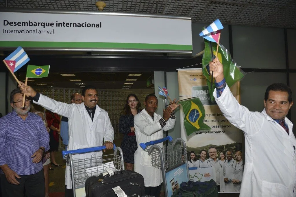 medicos cubanos