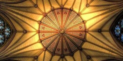 A galáxia das catedrais que poderiam ter existido – uma pálida amostra da beleza de Deus
