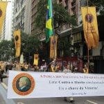 Fotos da 1ª Caminhada em Defesa da Vida, por um Brasil Sem Aborto, no Rio de Janeiro