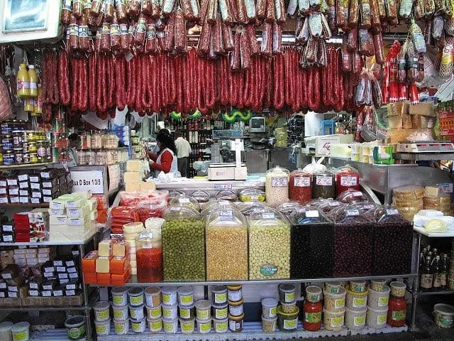 No momento, você está visualizando Perigo! Os brasileiros podem morrer de tanto comer!
