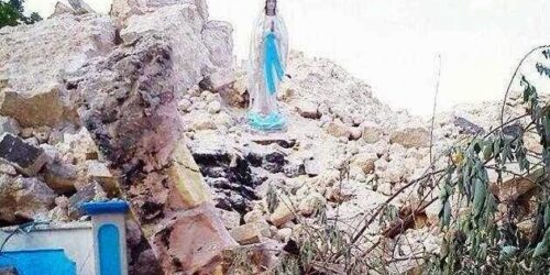 Imagens de Nossa Senhora de Lourdes, da Luz e do Sagrado Coração de Jesus admiravelmente salvas nas Filipinas