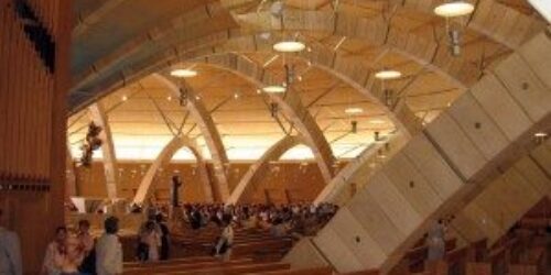 A marcha do deiforme para o disforme, e daí para o informe