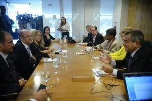 Ministros e empresários reunem-se para discutir rolezinhos
