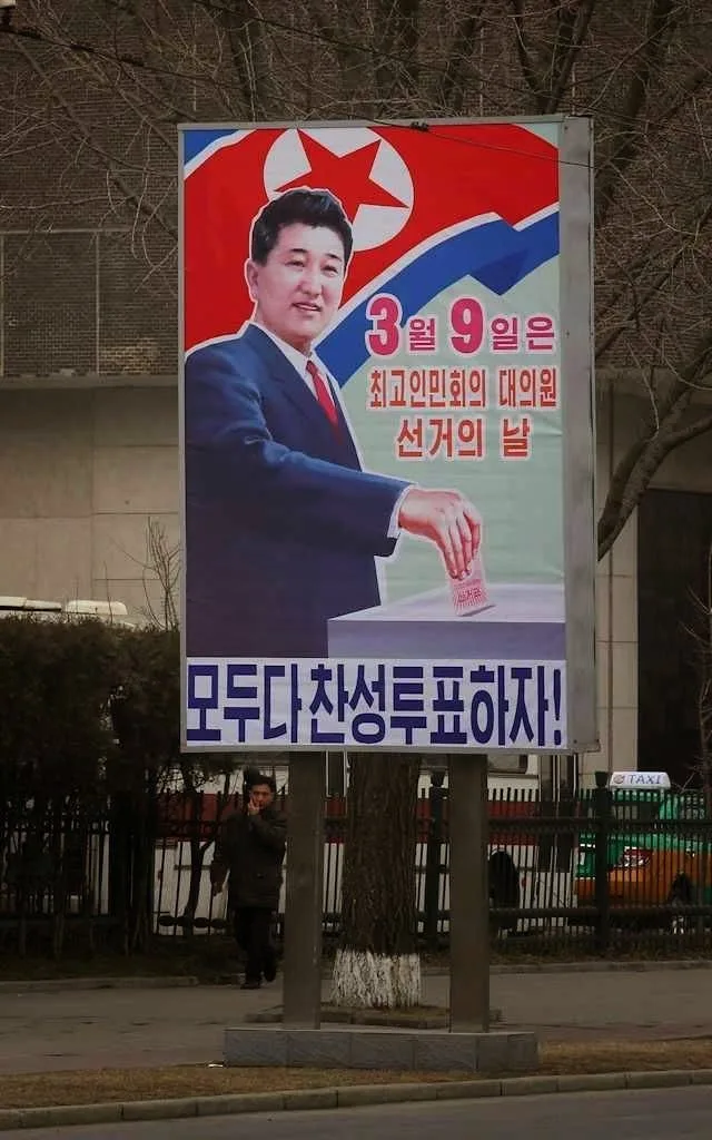 No momento, você está visualizando Ditador da Coreia do Norte reeleito com mais votos que Fidel Castro: 100%