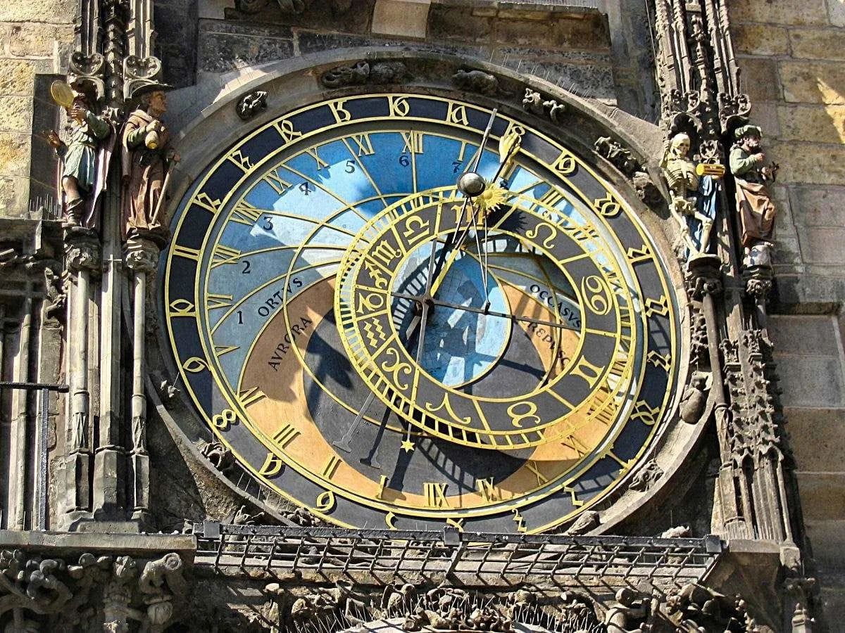 No momento, você está visualizando Ciência, invenções, Universidades, hospitais, educação, descobertas, culinária, nomes: a lista interminável do progresso medieval