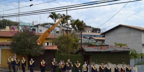O Brasil é… Terra de Santa Cruz