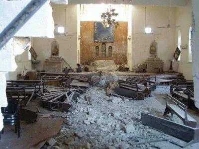 Igreja católica destruida em Mosul (Iraque) pelos jihadistas muçulmanos