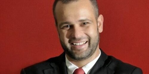 Favelados são mais felizes que ricos famosos