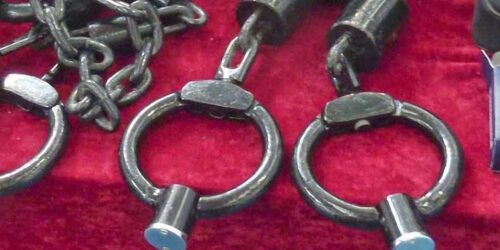 China exporta cada vez mais instrumentos de tortura