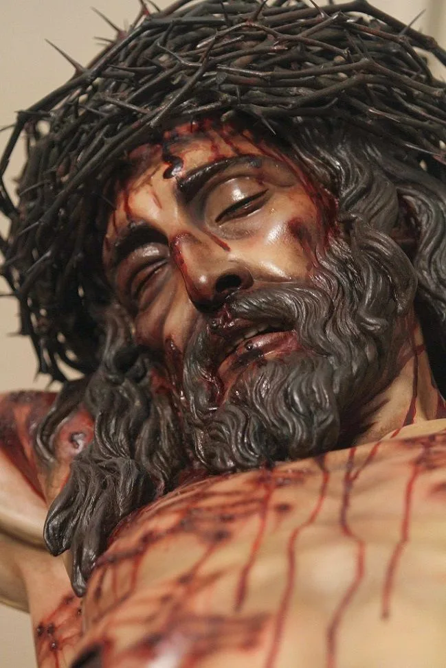 No momento, você está visualizando Professor faz Crucificado seguindo os dados do Santo Sudário