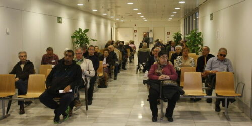 Salas de espera emudecidas