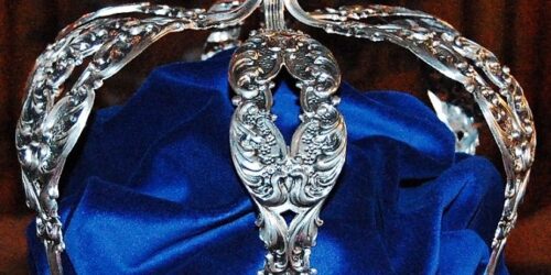 Deus-Rei num mundo sem reis