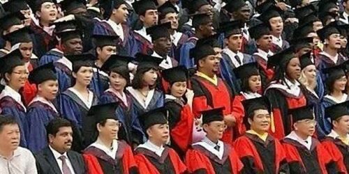 Universitários chineses querem Santo Tomás de Aquino