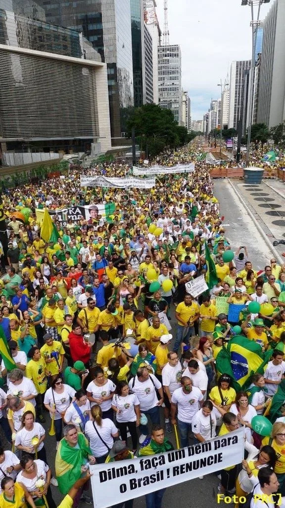 No momento, você está visualizando 15 de março: um benéfico e promissor descontentamento geral
