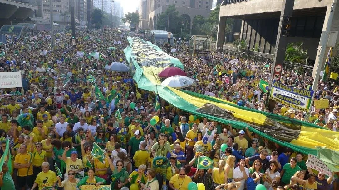 No momento, você está visualizando Um descontentamento, uma esperança, uma previsão