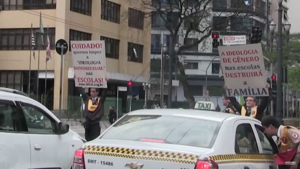 No momento, você está visualizando Vídeo: IPCO promove manifestação contra a Ideologia de Gênero nas escolas