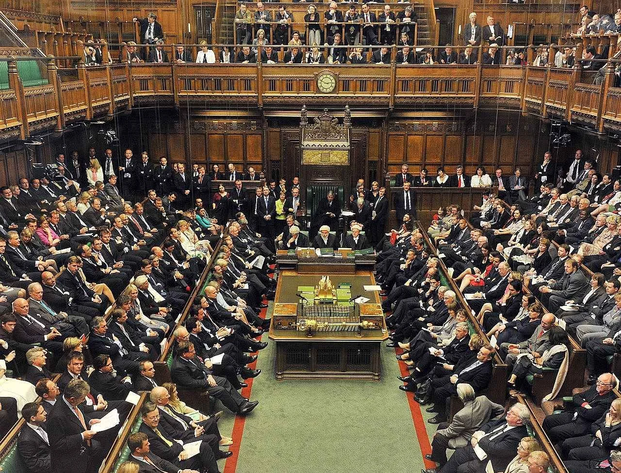 No momento, você está visualizando Parlamento britânico repele projeto de eutanásia