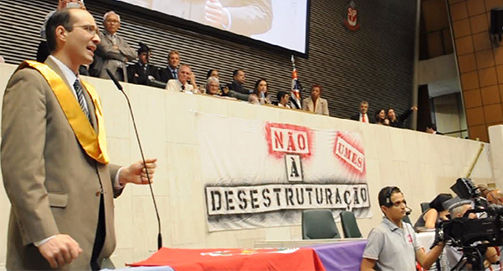 No momento, você está visualizando Mais uma vitória das famílias paulistanas! PEE – SP é aprovado sem qualquer menção à “Ideologia de Gênero”