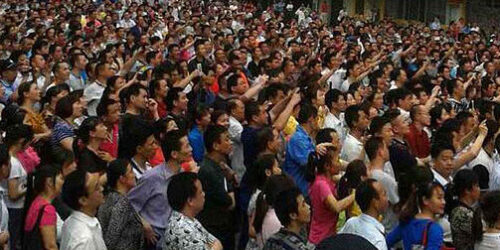 Na China greves tiram o sono do socialismo  e evocam o fim polonês do comunismo