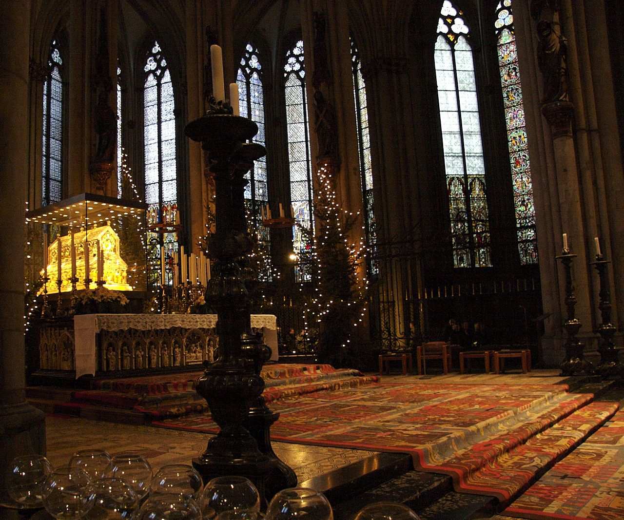 Relicário dos Três Reis Magos, catedral de Colônia.