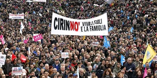 ROMA — Monumental manifestação no “Dia da Família” contou com 2 milhões de participantes