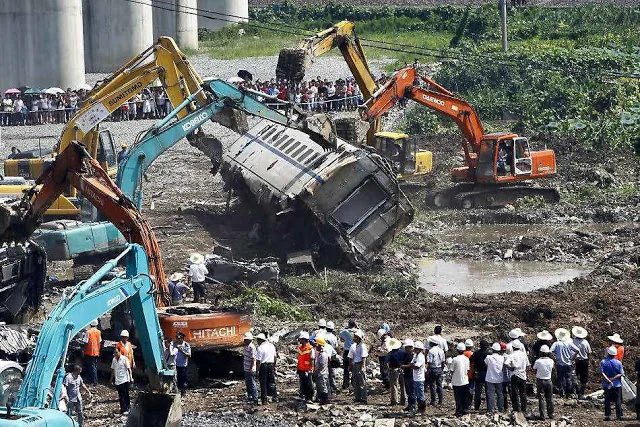 Governo faz desaparecer sem investigação os resto do trem-bala de Whenzhou