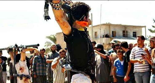 No momento, você está visualizando Islã: soldado executa a própria mãe e rapaz amputa a mão para não ser morto por “blasfêmia”