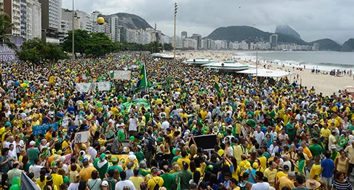 No momento, você está visualizando Atualização: Fotos das Manifestações do 13 de março de 2016