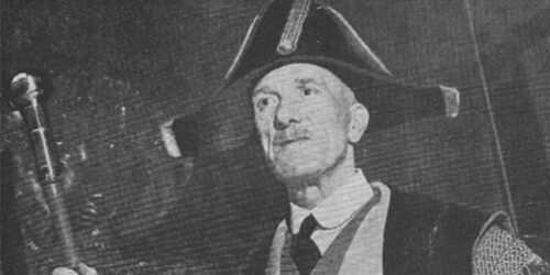 O traje, espelho de uma época