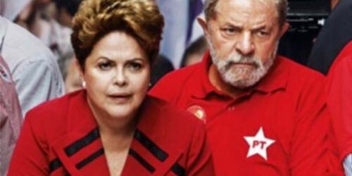 A mão estendida virou punho cerrado