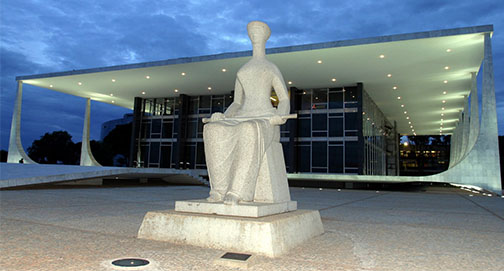 No momento, você está visualizando STF e relativismos: contribuição ao debate