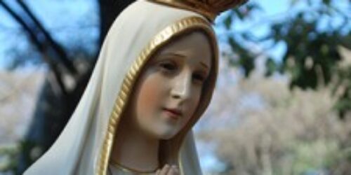 100 anos das aparições do Anjo de Portugal que prepararam os três pastorinhos para receber a Mensagem de Fátima