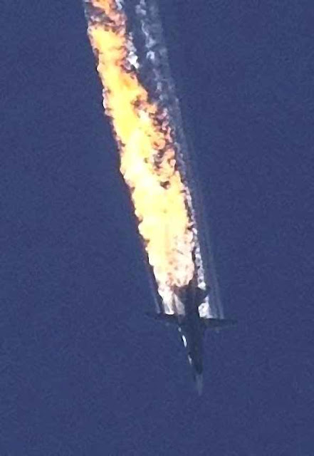 Su-24 russo cai derrubado por jato turco. Interveção militar russa no Oriente Médio não pacificou mas acirrou os confrontos