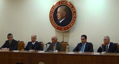 No momento, você está visualizando Vídeos da Conferência: Impeachment de Dilma e “Pedaladas Fiscais”