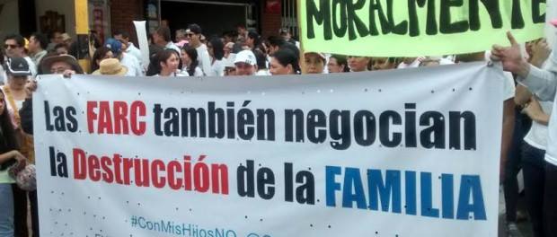 No momento, você está visualizando COLÔMBIA: Governo e as FARC promovem “Ideologia de Gênero”